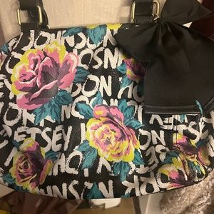 Betsey Johnson satchel handbag